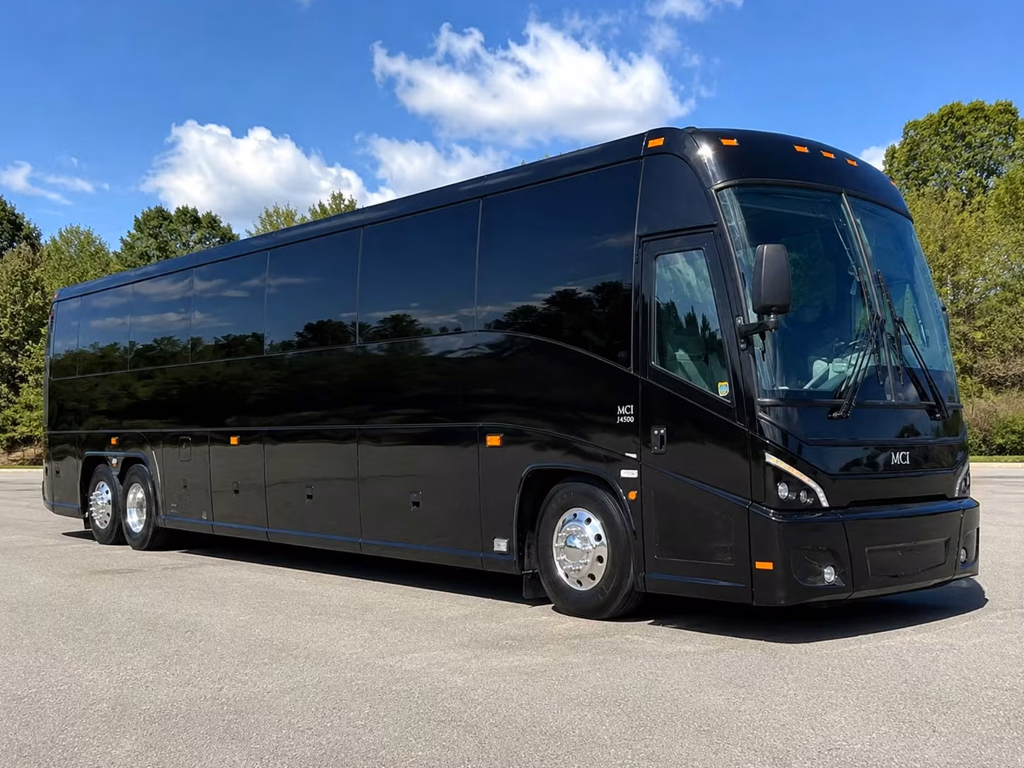 coordinating corporate event shuttle bus rentals in franklin s booming business corridor