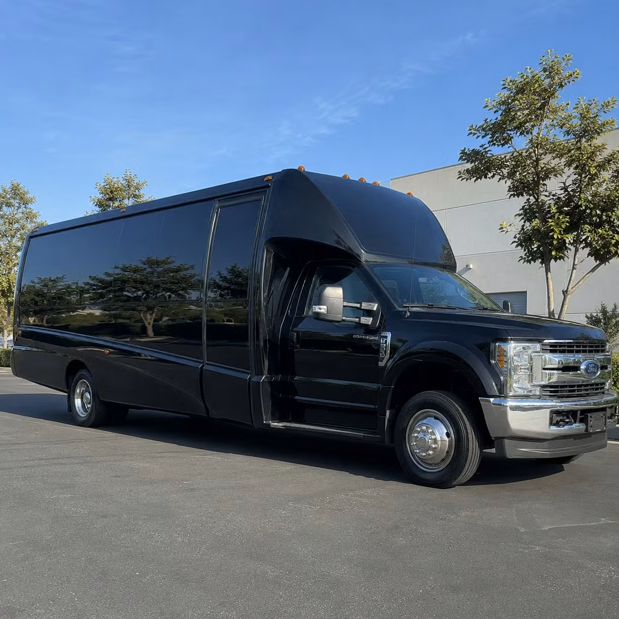 franklin party bus rental