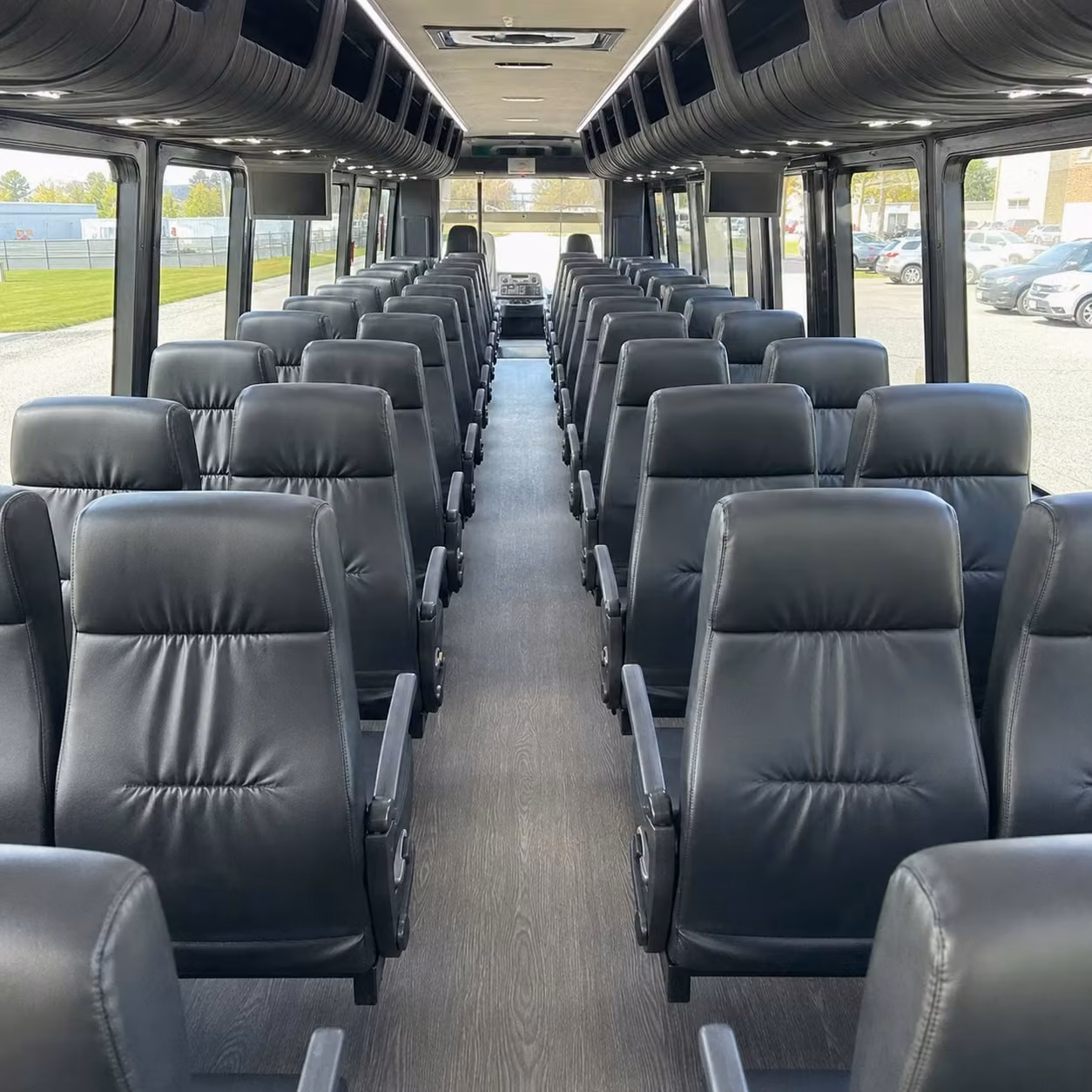 minibus rentals for smaller franklin prom groups